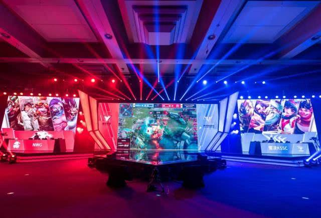 LNG群访 Scout：卡萨丁对线很弱，但等级起来之后E技能会很厉害